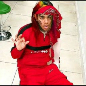 Meet your Posher, Nick